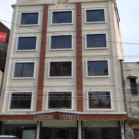 Treehouse London Street Amritsar Hotel Luaran gambar